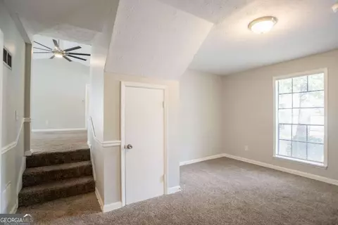 Living - 5404 Biffle Downs Rd, Stone Mountain, GA 30088 photo 6 of 8