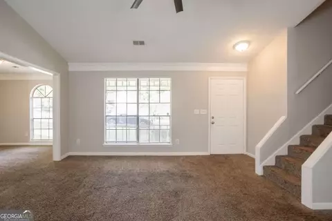 Living - 5404 Biffle Downs Rd, Stone Mountain, GA 30088 photo 4 of 8
