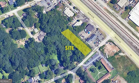 731 Mozley Dr, Smyrna, GA 30080