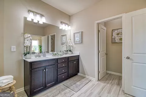 Bath - 4111 Millstone Park Ln #3A, Gainesville, GA 30504 photo 2 of 8