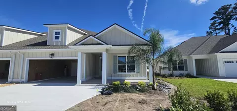 137 Green Turtle Ct #B, Kingsland, GA 31548