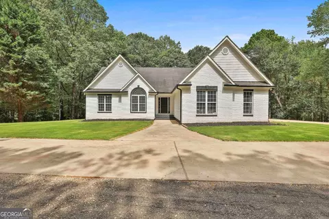 279 Doc Perry Rd, Newnan, GA 30263