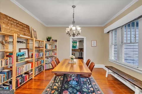 Dining - 902 Washington St, Perry, GA 31069 photo 1 of 3