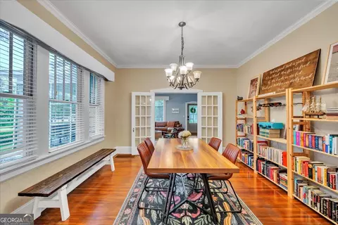 Dining - 902 Washington St, Perry, GA 31069 photo 2 of 3