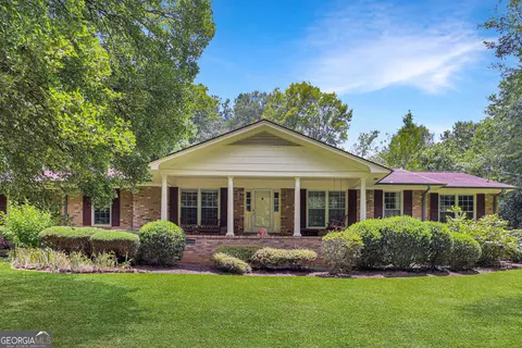 155 Green Hills Rd, Athens, GA 30605