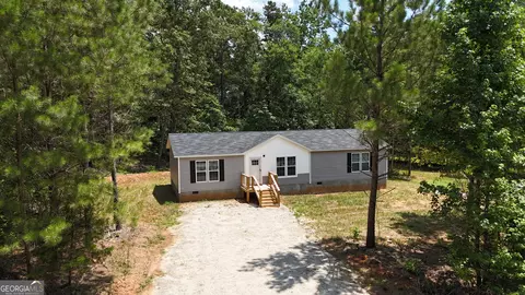 2126 Amberly Rd, Elberton, GA 30635