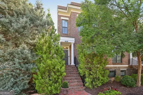 275 Cricket Ln, Alpharetta, GA 30009
