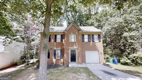 5450 Fox Haven Trl, Stone Mountain, GA 30088