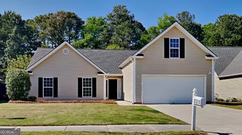 321 Shadowbrooke Dr, Loganville, GA 30052