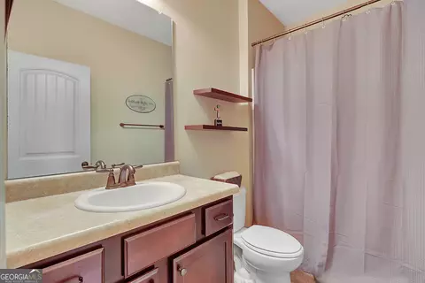 Bath - 568 Kory Dr, Newnan, GA 30263 photo 1 of 4
