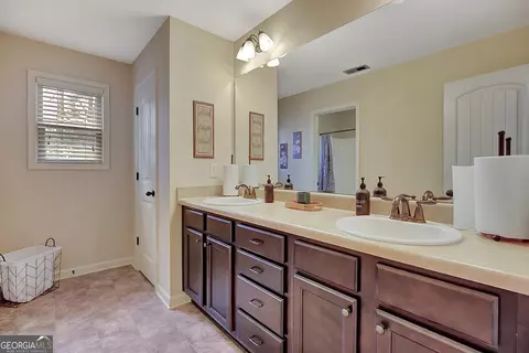 Entry Way - 568 Kory Dr, Newnan, GA 30263 photo 5 of 5