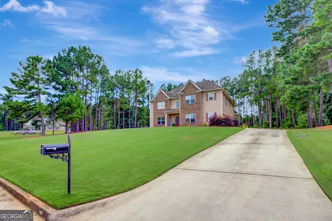 568 Kory Dr, Newnan, GA 30263