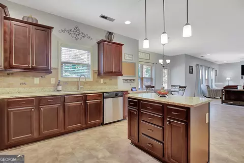 Kitchen - 568 Kory Dr, Newnan, GA 30263 photo 2 of 3