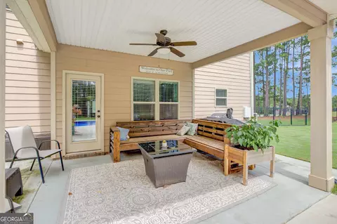Exterior - 568 Kory Dr, Newnan, GA 30263 photo 2 of 6