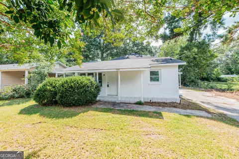 125 Suzanne Dr, Warner Robins, GA 31093