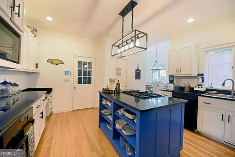 Kitchen - 919 Deer Chase Rd, Toccoa, GA 30577 photo 1 of 3
