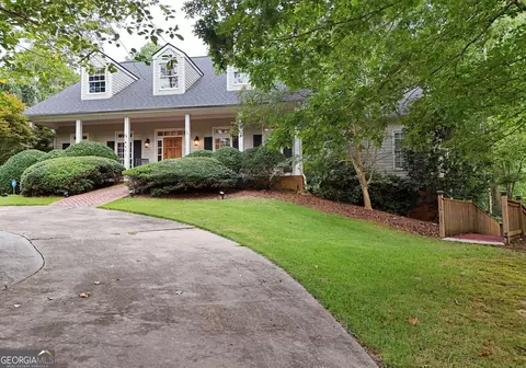 Exterior - 919 Deer Chase Rd, Toccoa, GA 30577 photo 8 of 14