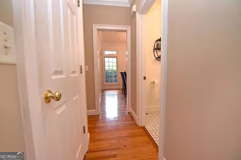 Entry Way - 919 Deer Chase Rd, Toccoa, GA 30577 photo 4 of 4