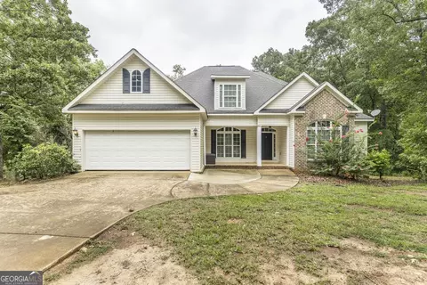 408 Railroad St, Gray, GA 31032