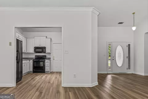 175 Cambridge Way, Covington, GA 30016 photo 4