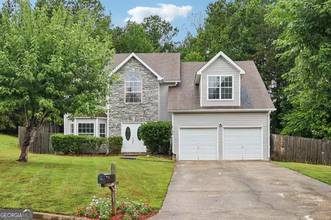 4295 Caroline Ct, Douglasville, GA 30135