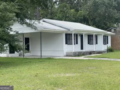 927 Jamestown Dr, Valdosta, GA 31601