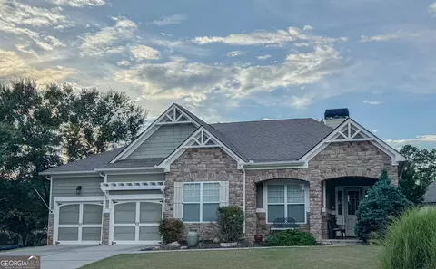 1009 Mulberry Ct, Madison, GA 30650