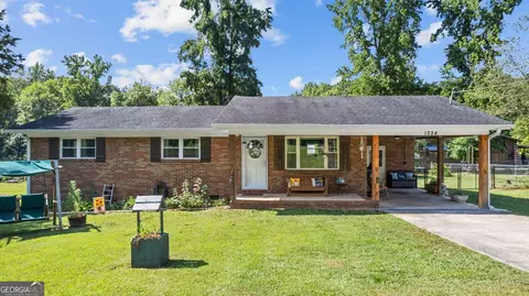 1024 Wax Rd SE, Silver Creek, GA 30173