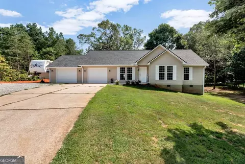425 New Hope Ln, Cornelia, GA 30531