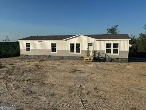 70 Longleaf Rd, Hazlehurst, GA 31539