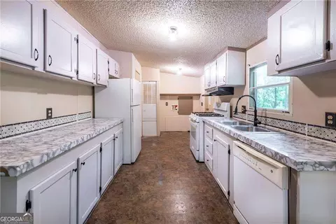 Undisclosed, Jasper, GA 30143 photo 18