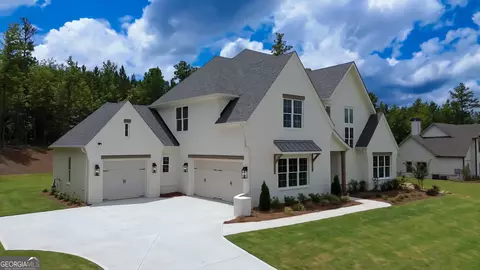144 Forest Berry Ct, Newnan, GA 30265
