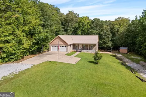 1442 County Road 222, Lanett, AL 36863