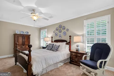 Bedroom - 100 Lakeshore Pointe Pointe, Lagrange, GA 30240 photo 4 of 7