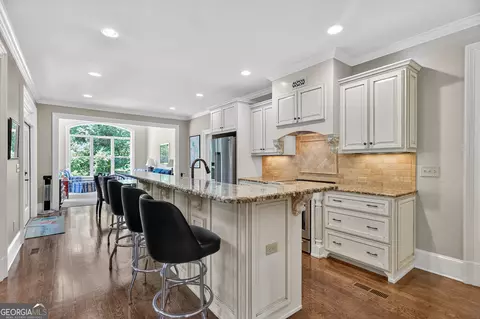 Kitchen - 100 Lakeshore Pointe Pointe, Lagrange, GA 30240 photo 1 of 5