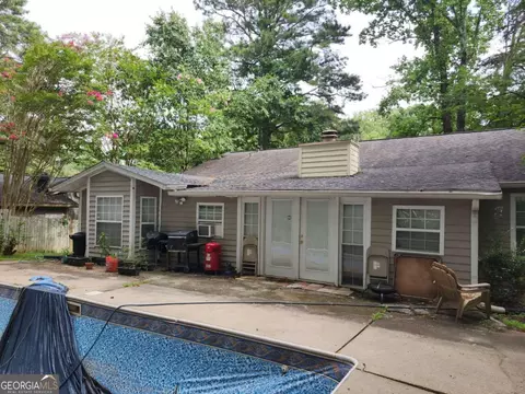 837 Forest Path, Stone Mountain, GA 30088 photo 7
