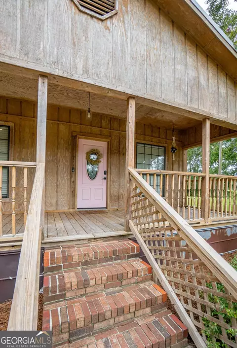 Exterior - 16192 Raybon Rd E, Nahunta, GA 31553 photo 5 of 12