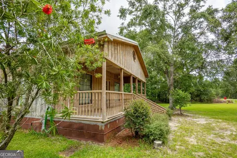 Exterior - 16192 Raybon Rd E, Nahunta, GA 31553 photo 7 of 12