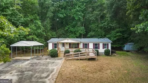 142 Water Oak Dell Dr, Lavonia, GA 30553