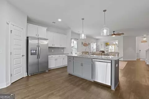 103 Beaubrook Xing, Springfield, GA 31329 photo 10