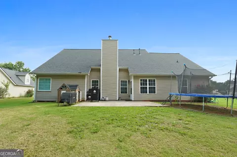 Exterior - 101 Crestwood Ct, Hampton, GA 30228 photo 4 of 5