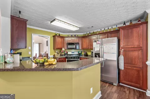 Kitchen - 101 Crestwood Ct, Hampton, GA 30228 photo 3 of 3