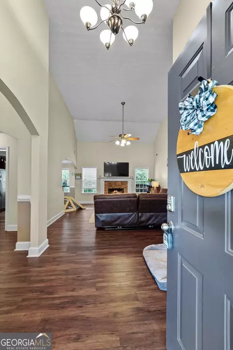 Entry Way - 101 Crestwood Ct, Hampton, GA 30228 photo 1 of 5
