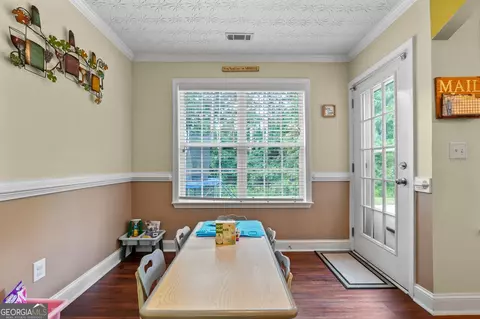 Dining - 101 Crestwood Ct, Hampton, GA 30228 photo 2 of 2
