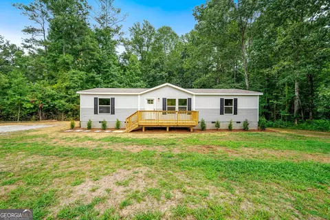 80 Agape Rd, Carrollton, GA 30116