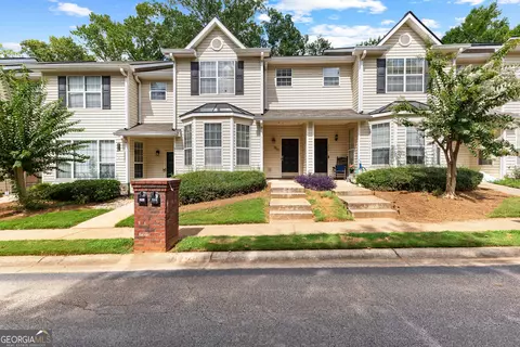 350 Brentwood Dr, Newnan, GA 30263
