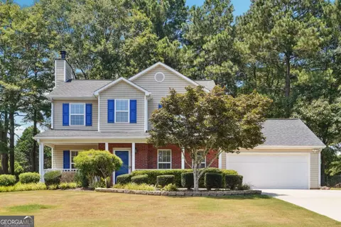 4255 Willow Springs Dr, Loganville, GA 30052