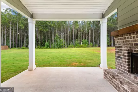 Exterior - 84 Maple Ln, Williamson, GA 30292 photo 4 of 16
