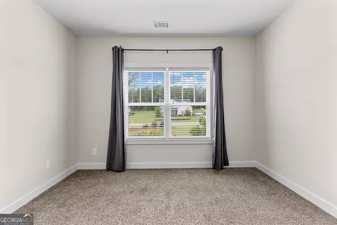 Bedroom - 84 Maple Ln, Williamson, GA 30292 photo 2 of 10