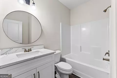 Bath - 84 Maple Ln, Williamson, GA 30292 photo 1 of 3